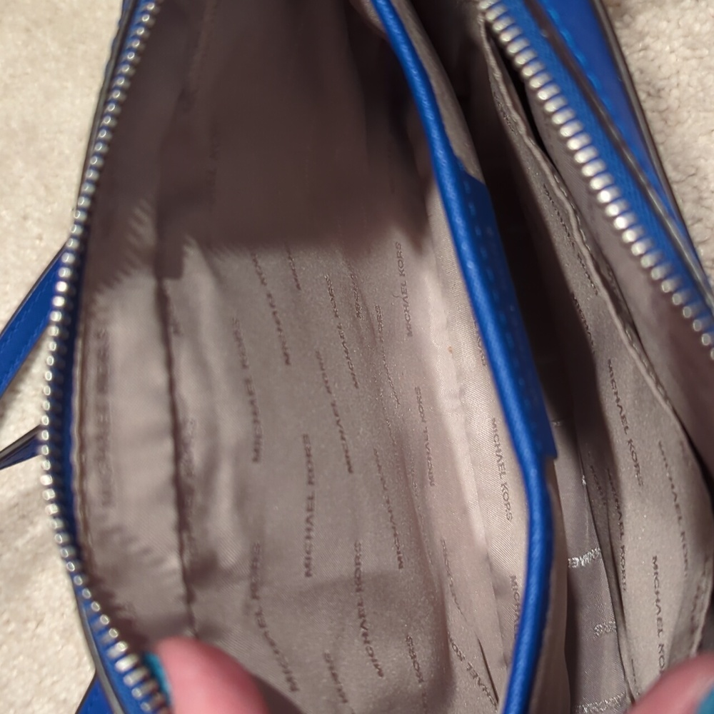 Purses - Picture 3 of 3